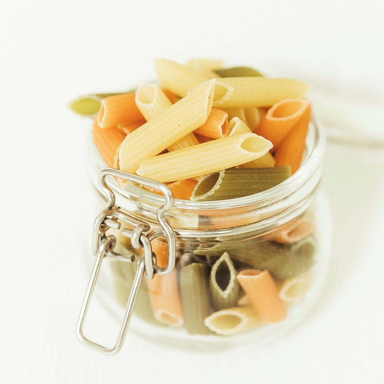 Tészták - Színes penne tészta - rendelj a Menő-jövő webáruházból